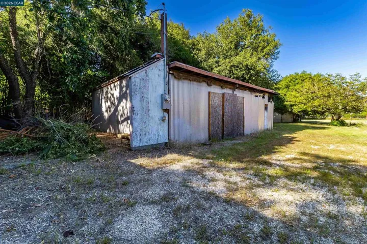 19317 Olive Ave, Sonoma, California 95476
