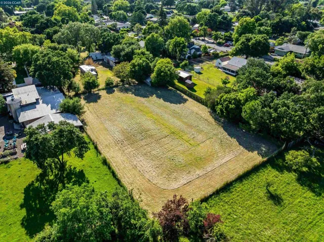 19317 Olive Ave, Sonoma, California 95476