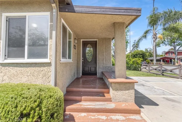 2114 Orange Avenue, Santa Ana, California 92707
