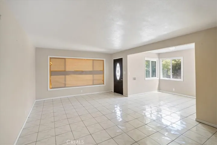 2114 Orange Avenue, Santa Ana, California 92707