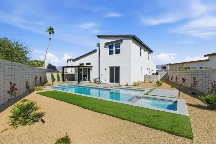 Lot 11 pool and spa