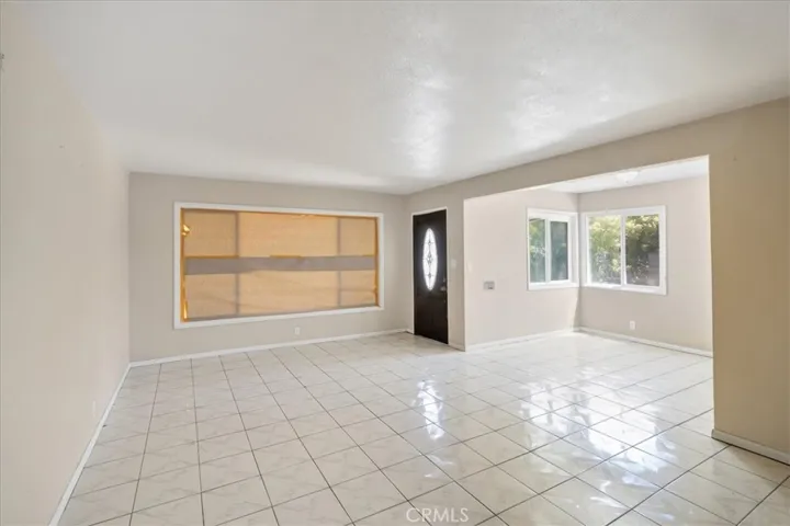 2114 Orange Avenue, Santa Ana, California 92707
