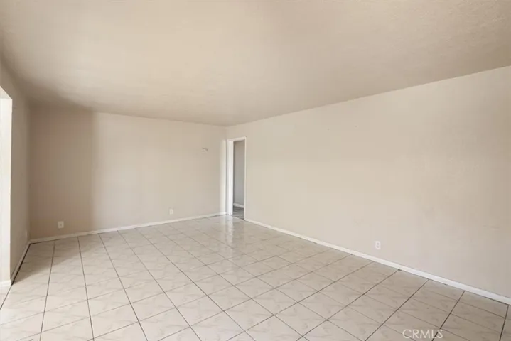 2114 Orange Avenue, Santa Ana, California 92707