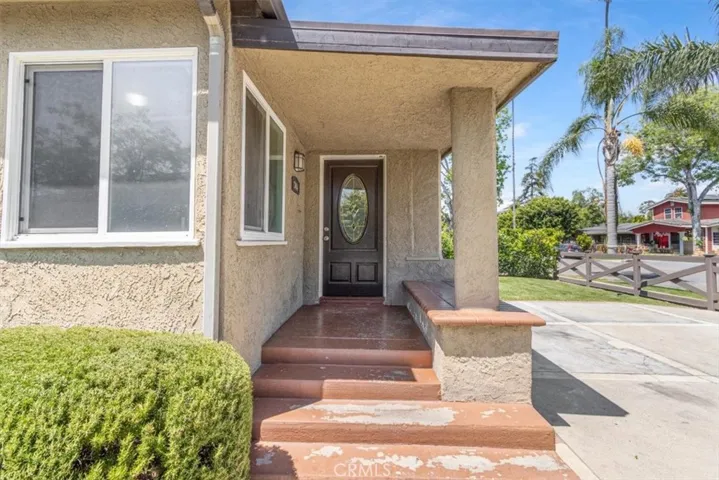 2114 Orange Avenue, Santa Ana, California 92707