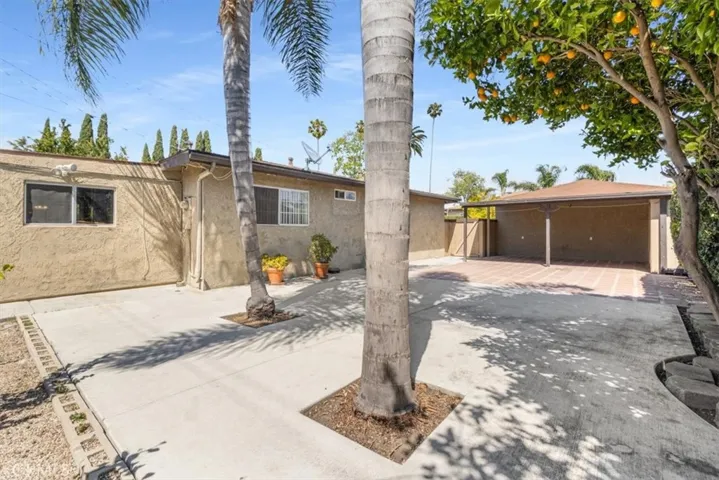 2114 Orange Avenue, Santa Ana, California 92707