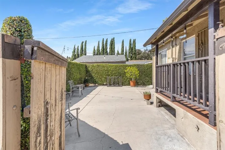 2114 Orange Avenue, Santa Ana, California 92707