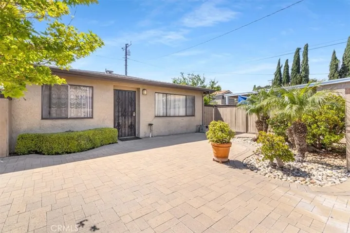 2114 Orange Avenue, Santa Ana, California 92707