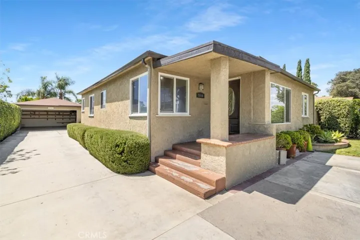 2114 Orange Avenue, Santa Ana, California 92707