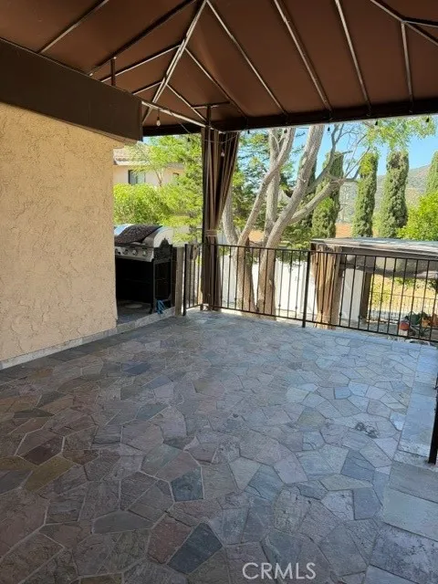 Covered Patio with BBQ