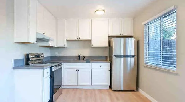 29324 Dixon Street, Hayward, California 94544