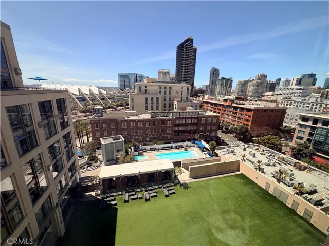 207 5th 1129, San Diego, California 92101