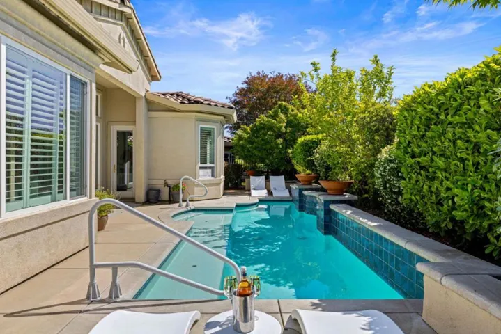 6067 Southerness Drive, El Dorado Hills, California 95762