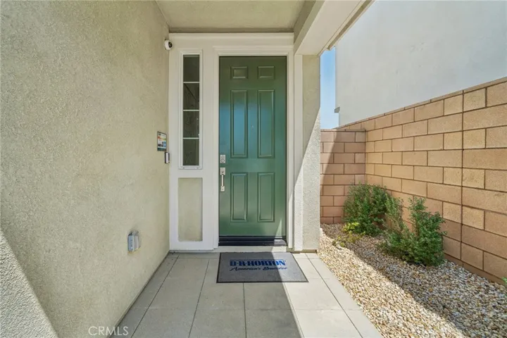 MODEL HOME