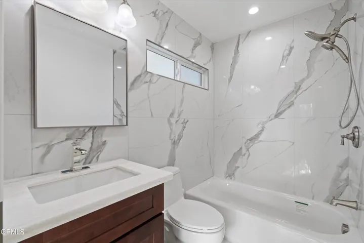 Bedroom #1 Ensuite Bath