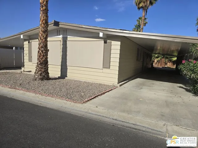38 Paseo Laredo N, Cathedral City, California 92234