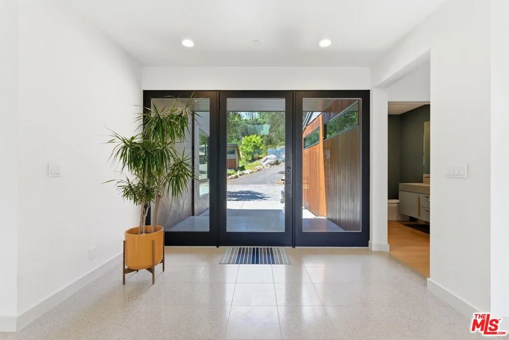 3860 Madison Road, La Canada Flintridge, California 91011 — photo 4