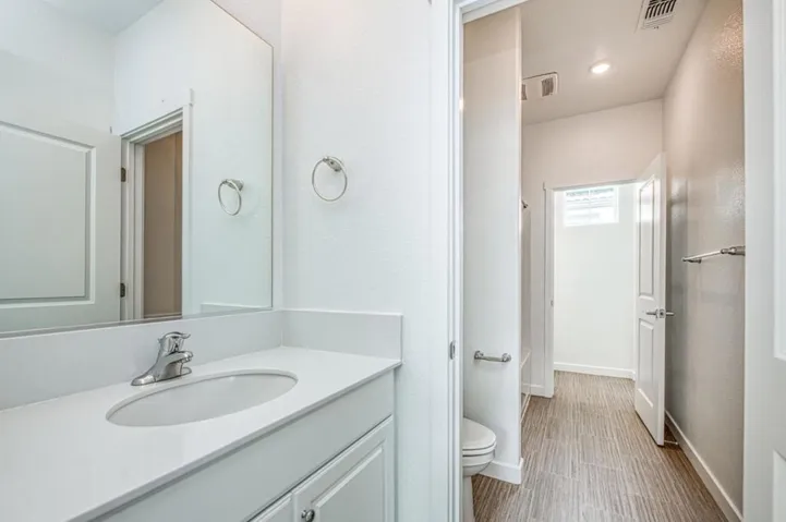 603 Santa Ynez Way B, Marina, California 93933