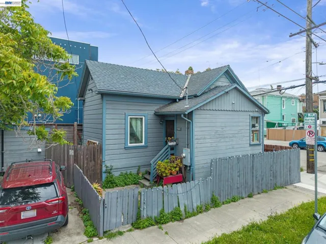 502 Lewis St - Cottage