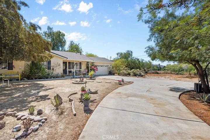 23780 Conejo, Menifee, California 92587