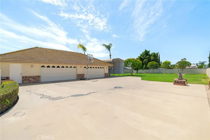 1664 S Elderberry, Ontario, California 91762