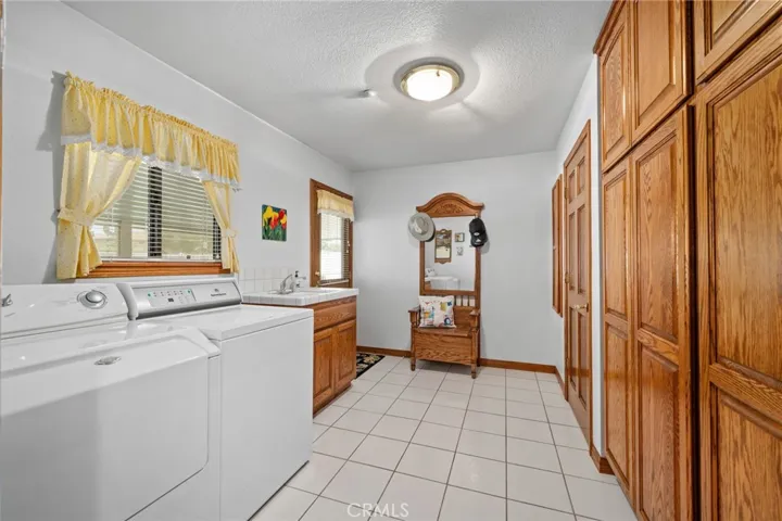 1664 S Elderberry, Ontario, California 91762