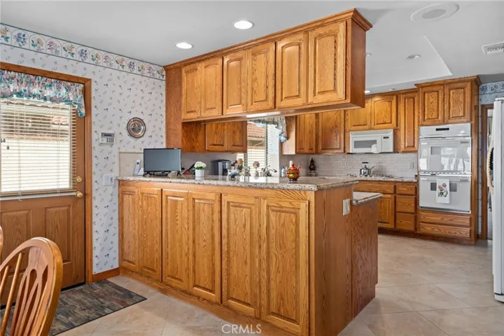 1664 S Elderberry, Ontario, California 91762