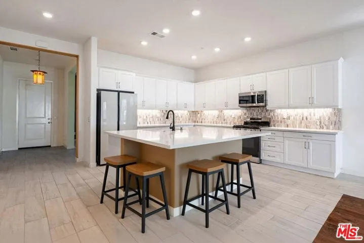 3402 Via Leonardo, Palm Desert, California 92260
