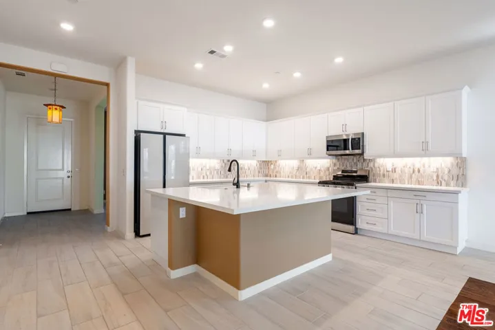 3402 Via Leonardo, Palm Desert, California 92260