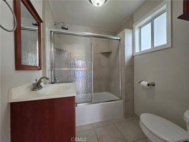 Full bath