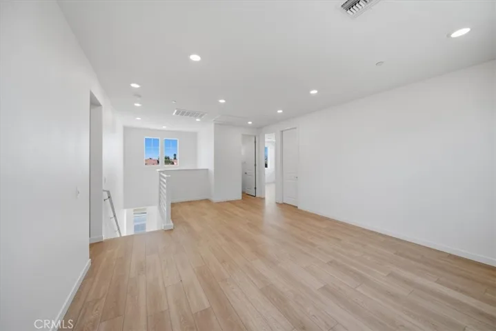 PHOTOS ARE OF MODEL MATCH AND HAVE BEEN VIRTUALLY STAGED - EXTERIOR AND INTERIOR FINISHES MAY VARY