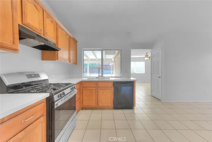13184 Cardinal, Victorville, California 92392