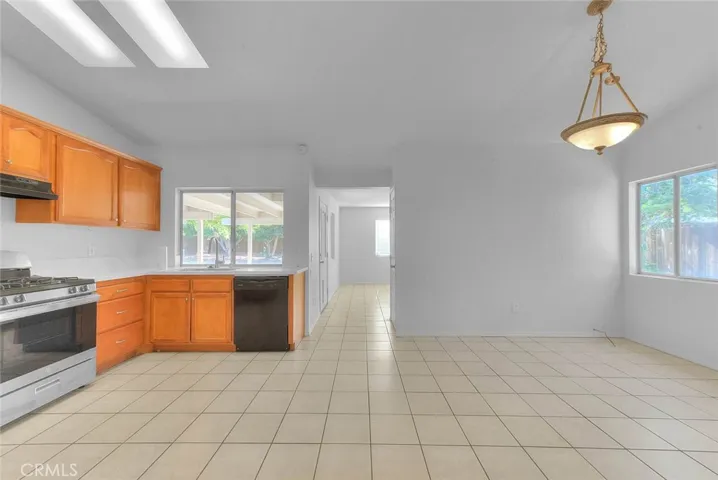 13184 Cardinal, Victorville, California 92392