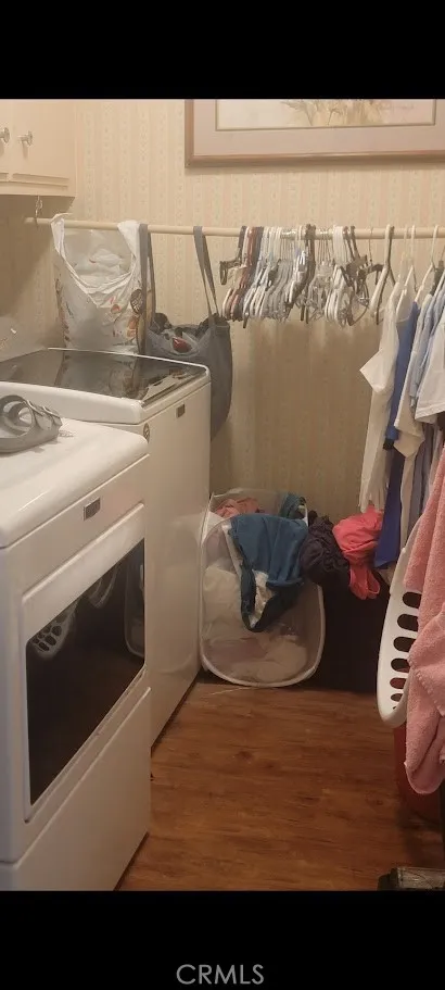 Large Laundry Room