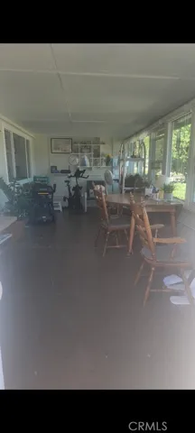 Back sitting area { fully enclosed #2}