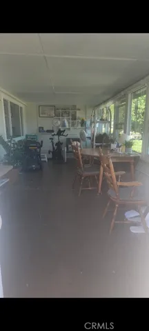 Back sitting area { fully enclosed #2}