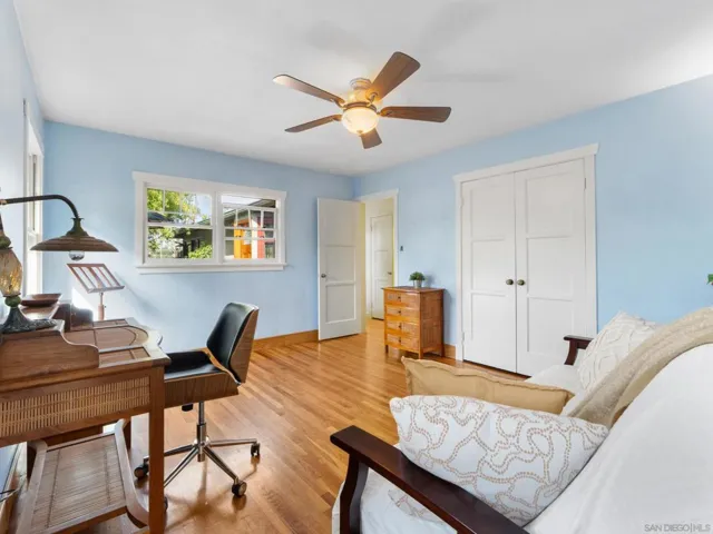 Bedroom