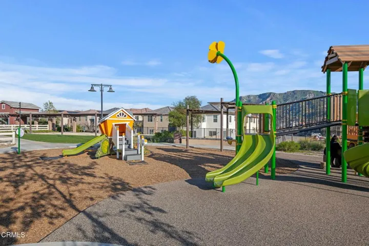 36-Harvest at Limoneira Playground (1)