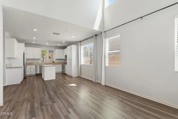 05-Living Room
