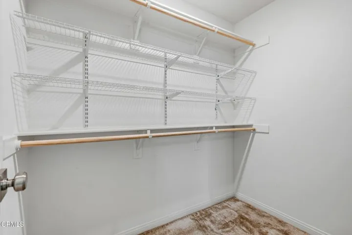 28-Closet