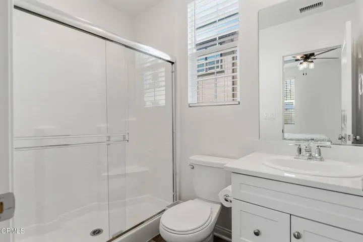 27-Bathroom 3