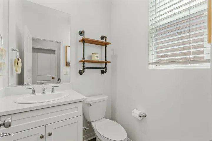 29-Powder Room