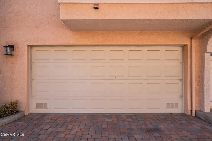 5200 White Oak Pl 30 Los-large-027-009-D