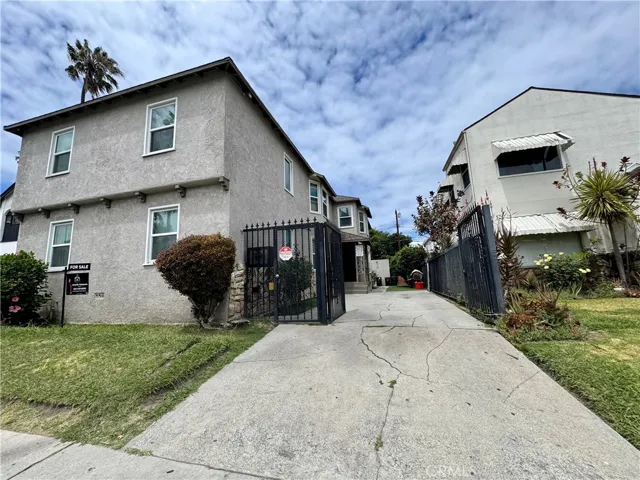 1919 W 54th, Los Angeles, California 90062