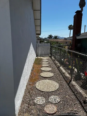 , Vista, California 92084