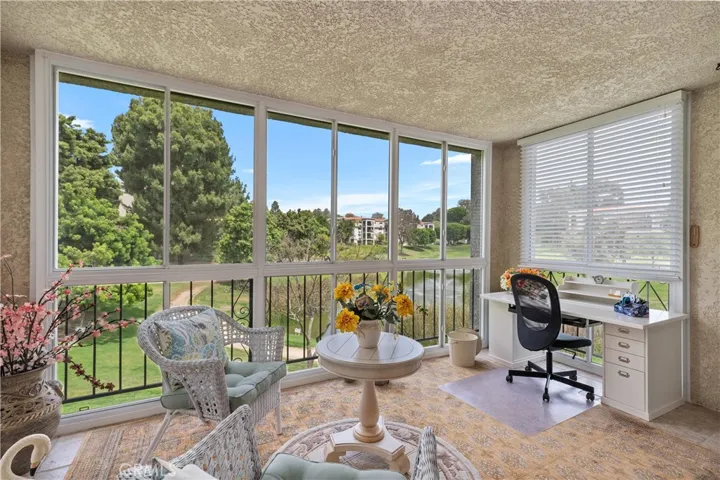 5515 Paseo Del Lago W 1d, Laguna Woods, California 92637