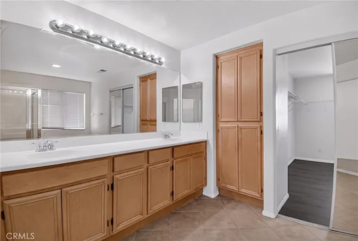 13878 Chestnut, Victorville, California 92392