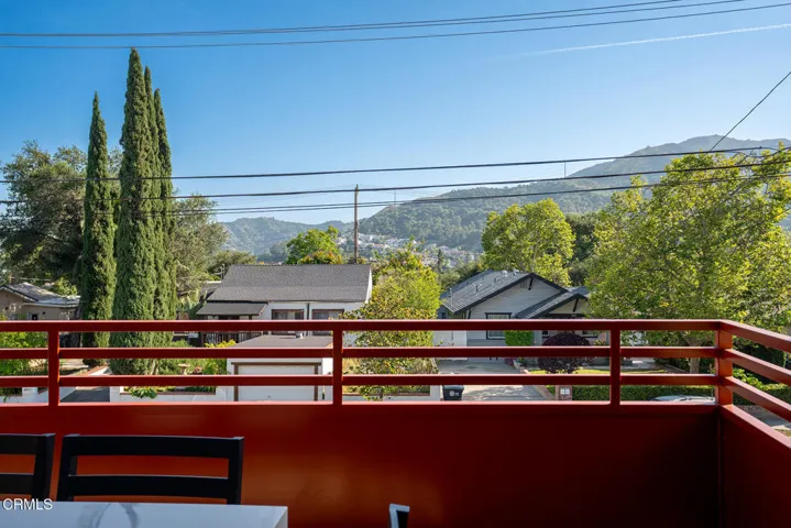 019-DSC00109-HDR_Web