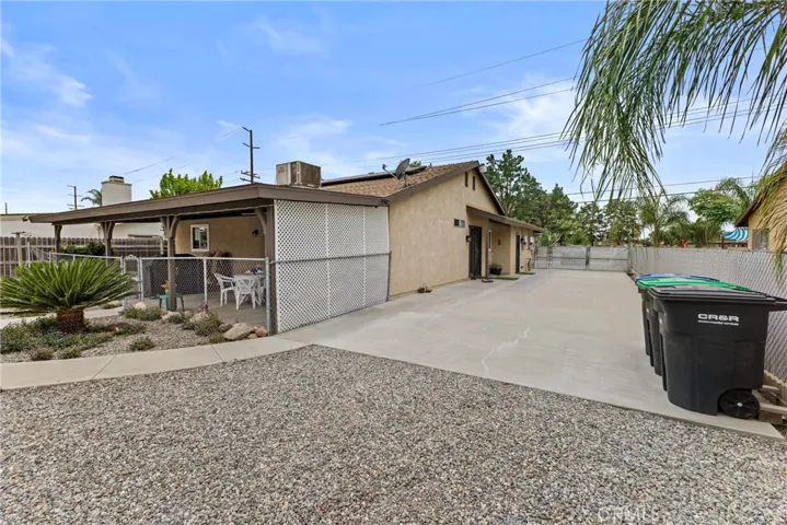 2761 Redlands, Perris, California 92571