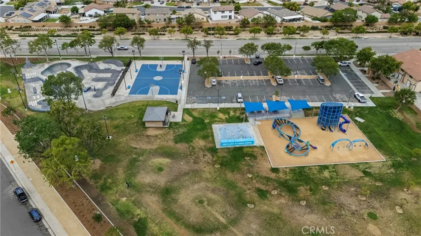 2761 Redlands, Perris, California 92571