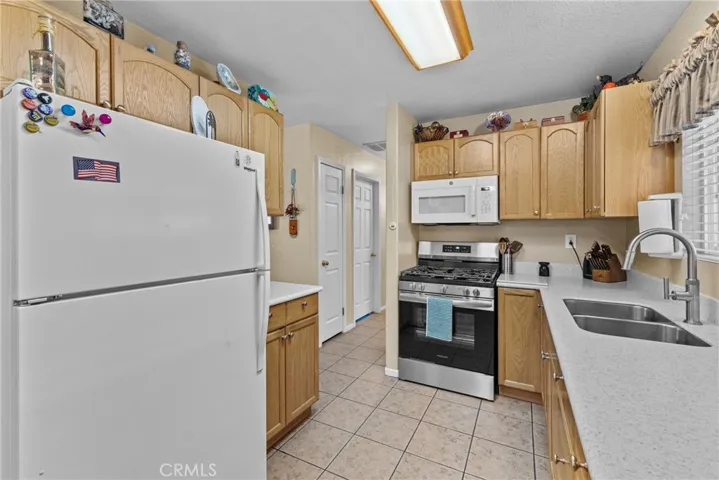 2761 Redlands, Perris, California 92571